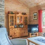 Prázdninový dům 4 Bedroom Gorgeous In *