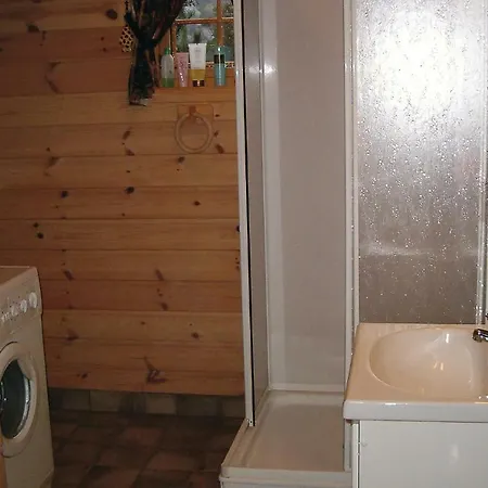 3 Bedroom Awesome In Amli