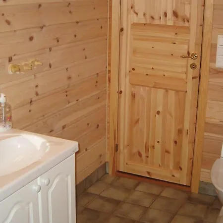 4 Bedroom Gorgeous In Amli Holiday home